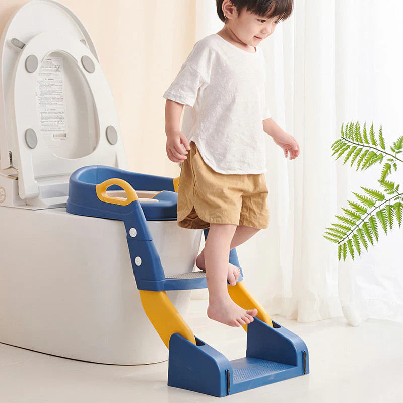 Opvouwbare kinderstoel voor een gemakkelijke toiletbezoek